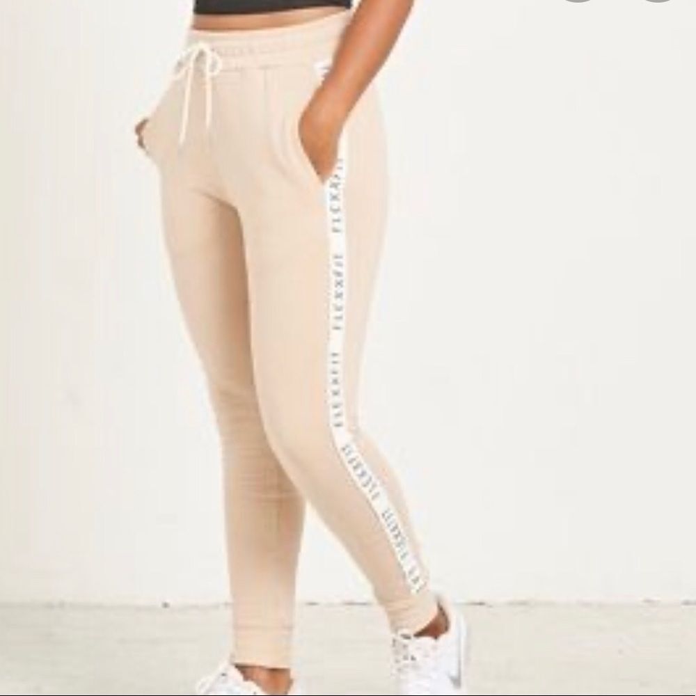 ✨Flexxfit Joggers✨